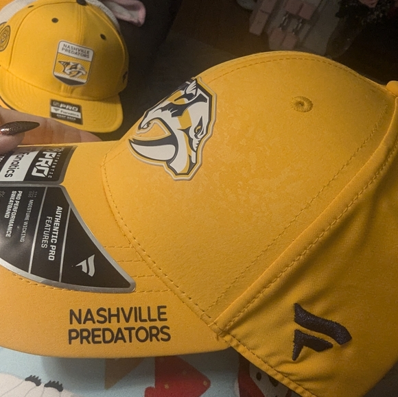 🏒Fanatics Nashville Predators Gold Cap L/XL Nwt - Picture 4 of 4